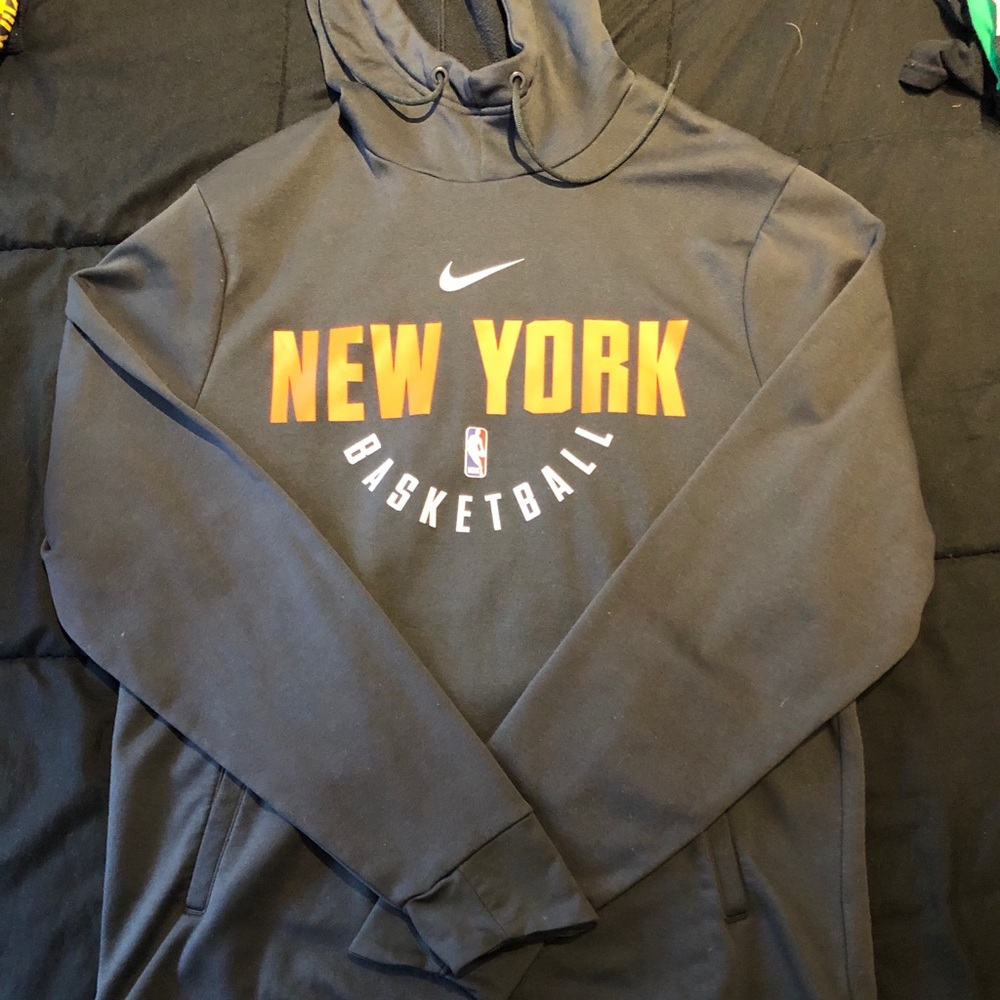 NEW YORK KNICKS HOODIE